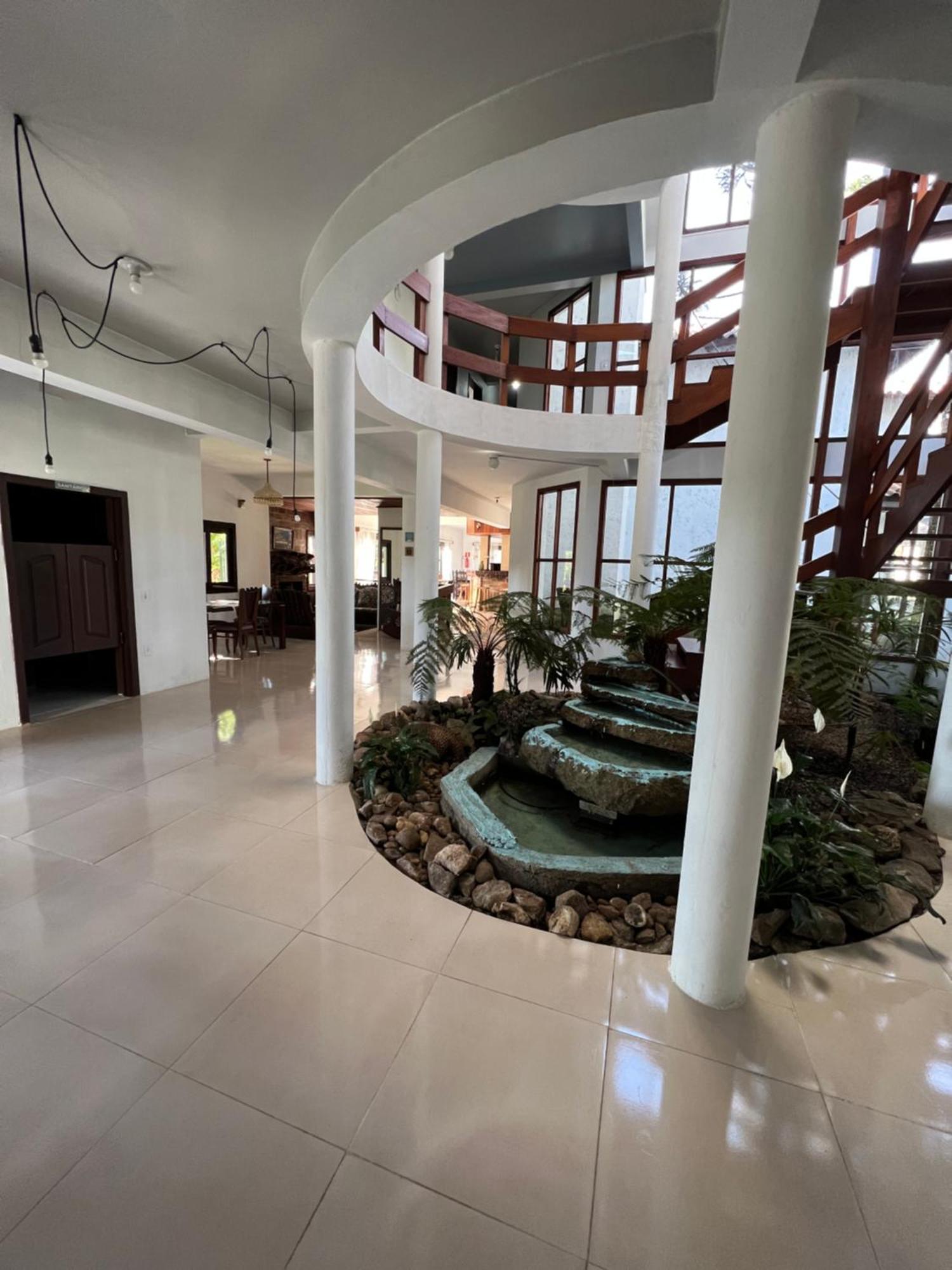 Rodeio Das Lagoas Hotel Cambará Eksteriør billede